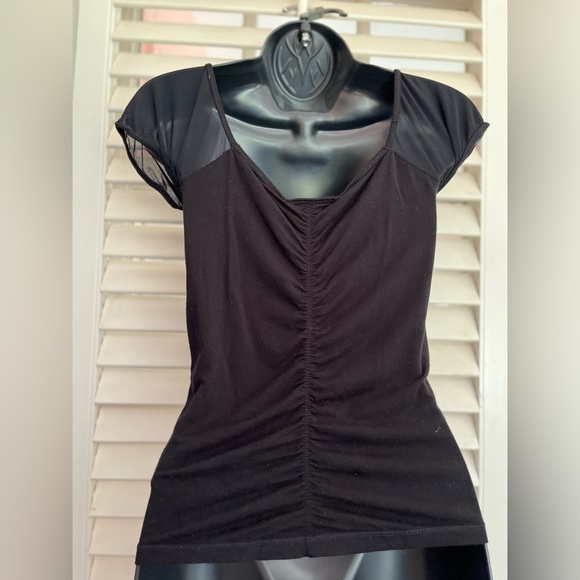 Lauren Ralph Lauren Off the Shoulder Top Sz. M - Picture 4 of 6